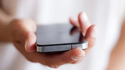 Африка продає свої перші смартфони всього за 30$