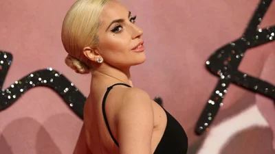 Леді Гага зробила собі нове сентиментальне тату