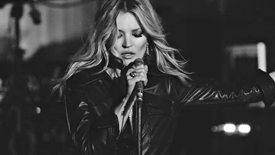 Кейт Мосс знялась в кліпі на пісню Елвіса Преслі