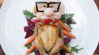 Супермама перетворює їжу на відомих героїв із мультиків