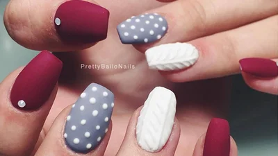 80 нереально крутих ідей для новорічного манікюру