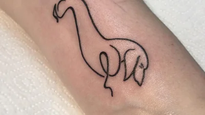 Тендітна краса: 19 неймовірних однолінійних тату