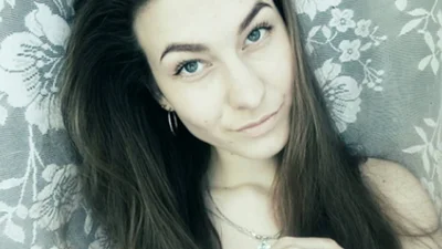 10 безглуздих видів селфі, які всіх нервують