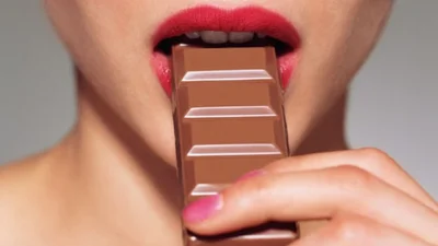 Науковці: молочний шоколад може бути так само корисним, як чорний