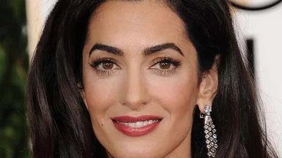 Амаль Клуні показала стильний зимовий лук