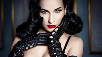 Вже не брюнетка: Діта фон Тіз вразила зміною іміджу