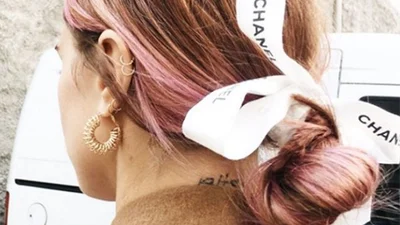 Брендові стрічки у волоссі - твій новий must have