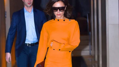 Вікторія Бекхем покаже вам, як носити колір взимку