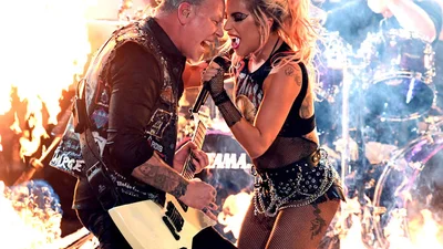 Леді Гага і Metallica влаштували шалений виступ на Греммі
