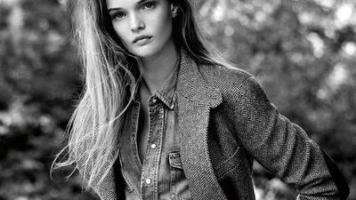 Тренд 2017: жіночий смокінг та твідовий піджак