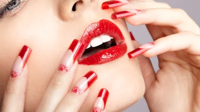 Тренд манікюру 2017: приділи увагу кінчикам нігтів