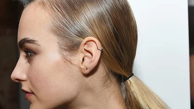 Низький хвіст стане твоєю улюбленою зачіскою цієї весни