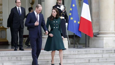 Французький шарм: 5 паризьких образів Кейт Міддлтон, які вражають