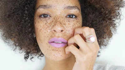 8 людей з незвичною зовнішністю, які зламали стереотипи краси