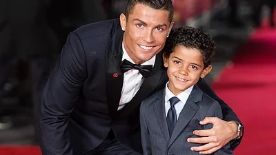 ЗМІ: Кріштіану Роналду стане батьком близнюків