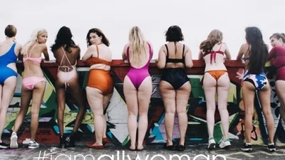 Моделі показали свої тіла без фотошопу і підірвали цим мережу