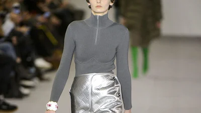 Спідниці з автомобільних килимів або мода, чому ти так шокуєш