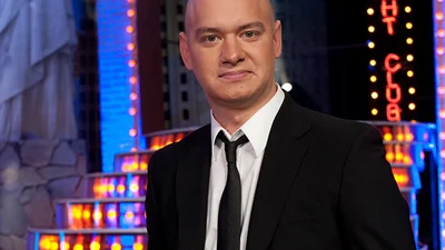 Зірка "Кварталу" показала свої дитячі фото і знімки з весілля