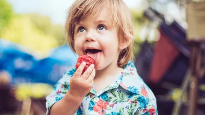 Полуниця мрії: 5 порад, як обрати ідеальну ягоду