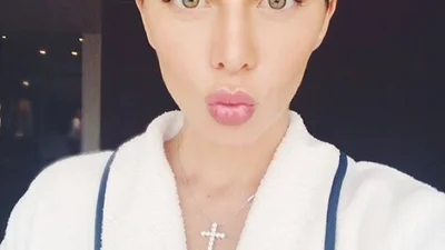 Це любов: Аня Сєдокова показала романтичний подарунок від коханого