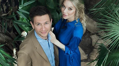 Онук Ступки вперше показав новонароджену доньку