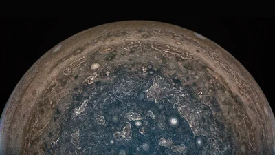 Сніг на Юпітері: NASA показали неймовірні кадри