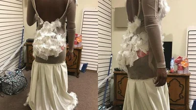 Дівчині пошили сукню на випускний і вона розсмішила весь світ