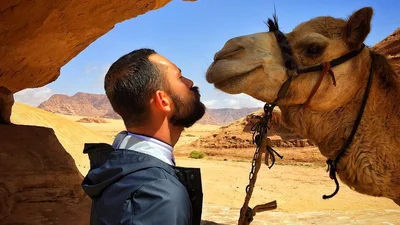 15 фото Андрія Бєднякова, які показують його круте почуття гумору та веселий характер