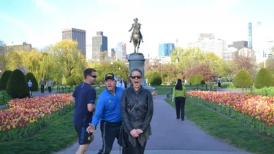 15 зірок, які не розгубились і зіпсували чужі фото