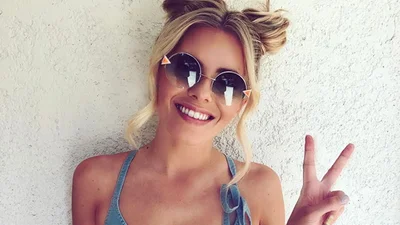 Space buns - хітова зачіска літа, яку ти захочеш повторити