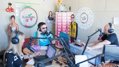 Віталій Козловський заспівав "Їхали козаки" під музику групи Mozgi