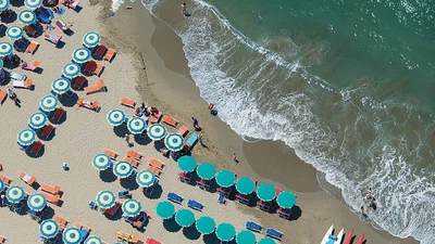 Літній рай: вражаючі знімки кращих пляжів планети з висоти