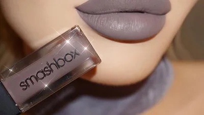 Сіра помада - саме те, що потрібно цього літа усім модним дівчатам