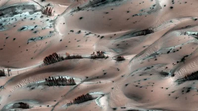 Просто космос: эти уникальные фото покажут, как на самом деле выглядит Марс