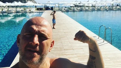 Ідеальний тато: Потап показав яскраві фото з відпочинку з сином