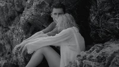 Dan Balan та Віра Брежнєва представили дуже романтичний кліп на пісню "Наше лето"