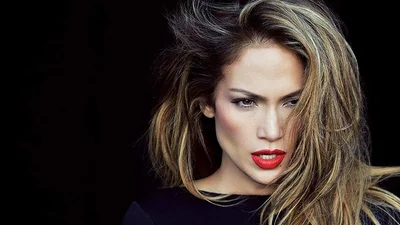 У Дженнифер Лопес появился двойник, и она выглядит очень круто