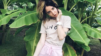 Вона ідеальна: Надя Дорофеєва показала обличчя без макіяжу