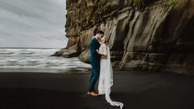 Трогательные фото: лучшие снимки влюбленных пар 2017