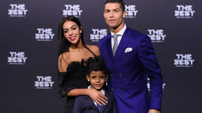 Стала відома дата весілля футболіста Кріштіану Роналду