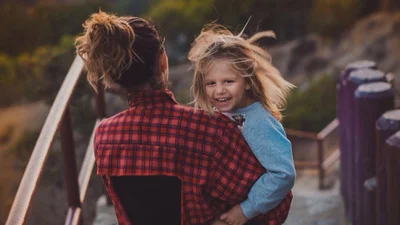 Это очень мило: Аня Седокова тронула фанов видео с дочкой