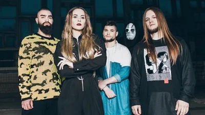 Любовь, секс, драйв: The Hardkiss представили новый клип на песню Lovers