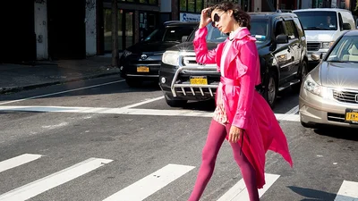 Кольорові колготки знову повернулись в моду і стали трендом осені 2017