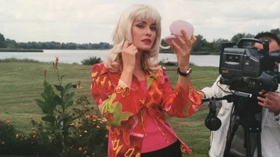 Ольга Сумська поділилася архівним знімком в сексуальному міні