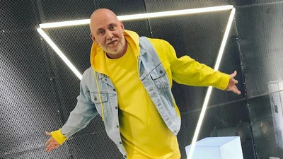 Фанати Потапа влаштували суперечку та обирають кращу стрижку співака