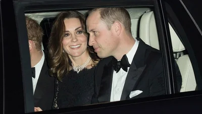 Первые фото Кейт Миддлтон, принца Уильяма и Гарри на семейном празднике в Елизаветы II