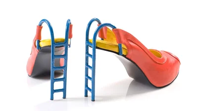 Очень странный Инстаграм с очень странной обувью, которую не все захотят увидеть