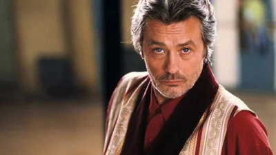 Секс-символу Алену Делону 83: самые сексуальные фото актера