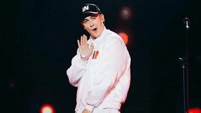 Ivan NAVI засветился на вечеринке вместе со соблазнительной украинской певицей