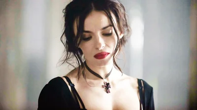 Сексуальная Надежда Мейхер продемонстрировала шикарную растяжку